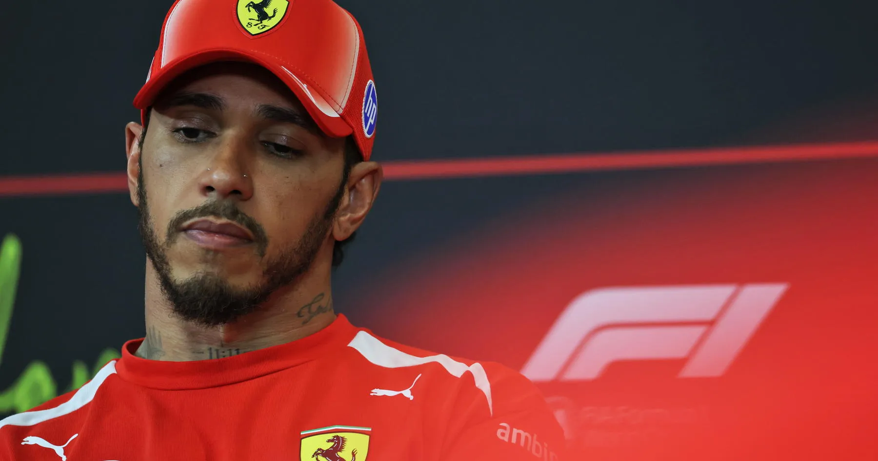 Hamilton Akui Kesalahan dan Berjanji Lebih Baik Usai Insiden - sumber: (racingnews365)