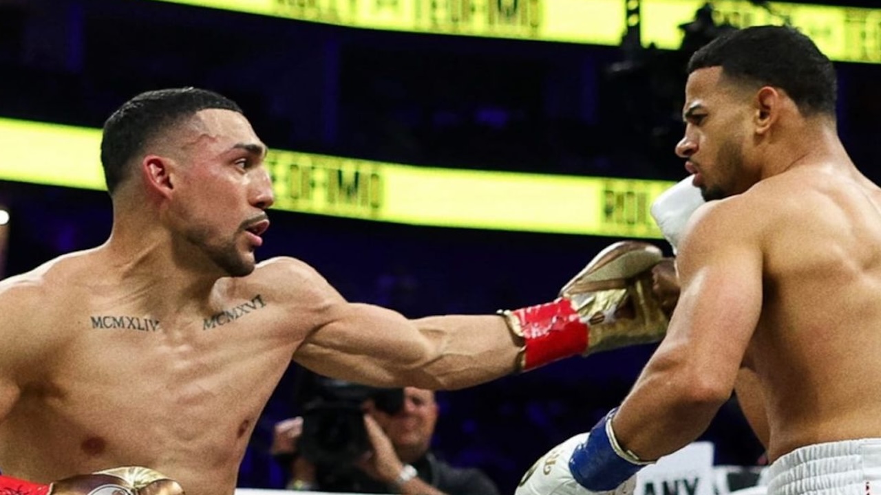 Kalah dari Teofimo Lopez, Gaya Bertarung Rolando Romero Dipertanyakan