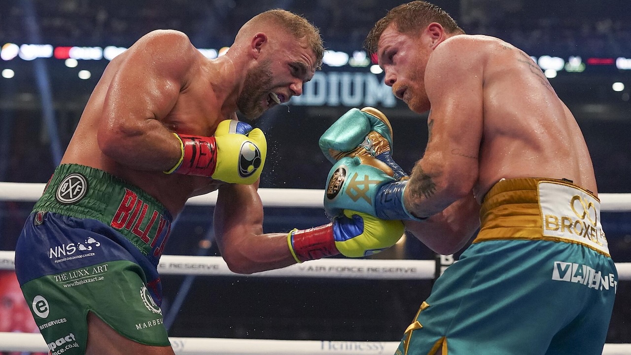 Mantan Lawan Canelo Alvarez Isyaratkan Bakal Kembali Naik Ring
