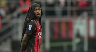Rafael Leao Hanya Mau ke Galatasaray atau Habiskan Sisa Kontrak di Milan