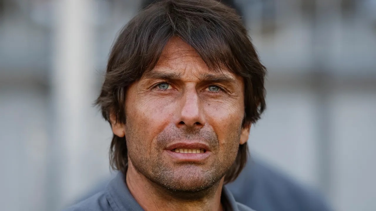 Simonelli: Klub Serie A Inginkan Antonio Conte Latih Timnas Italia