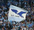 Suporter Lazio Penuhi Tribun Tandang Bologna Sambil Nyanyikan Chant Anti-Lotito