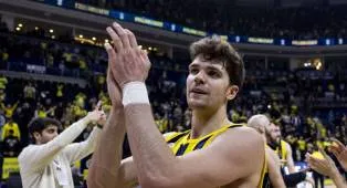 Tarik Biberovic Berpamitan ke Fenerbahce Jelang Debut di NBA