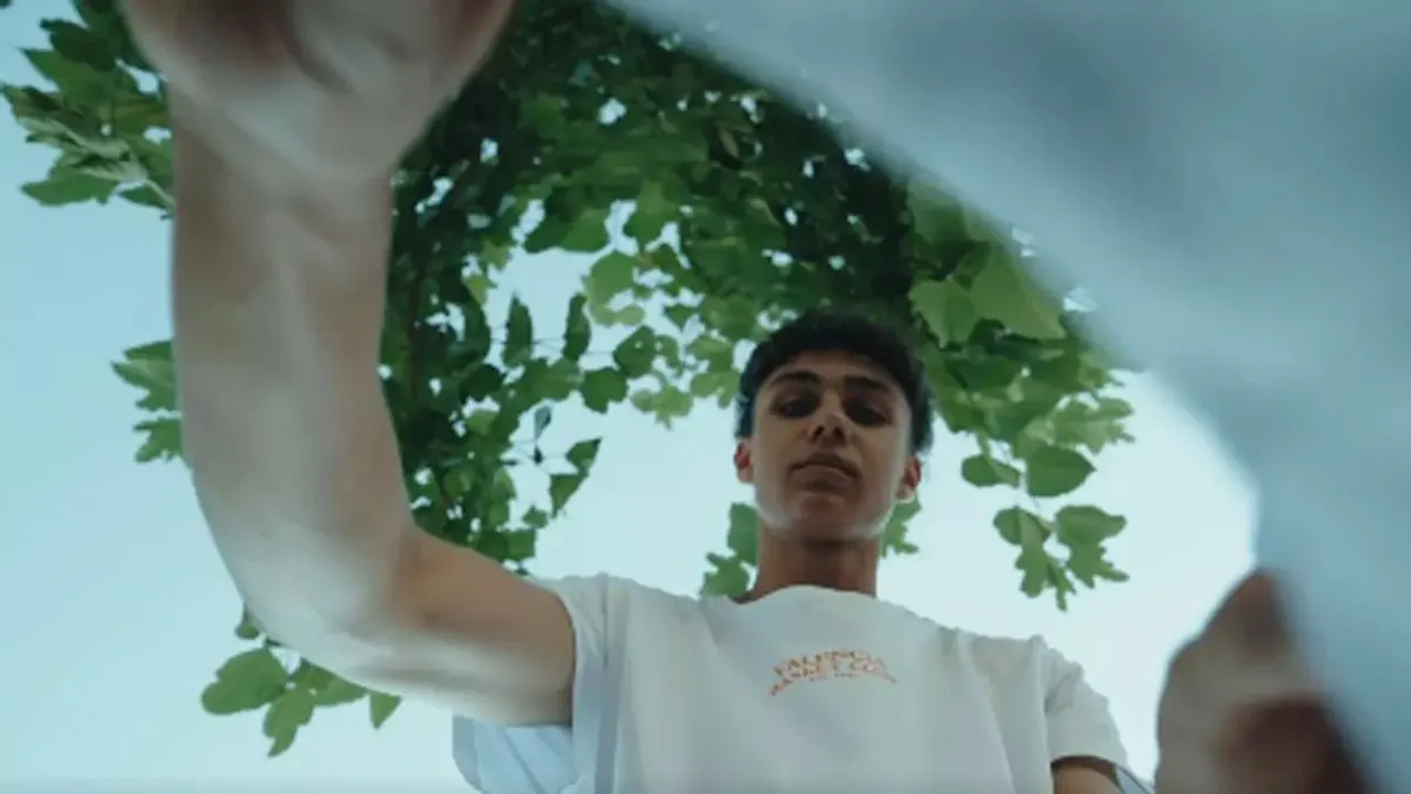 Valencia Basket Pamer Jersey Anyar Kedua Diberi Nama "Character"