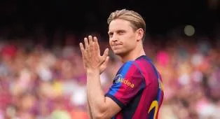 Xavi Hernandez Khawatir dengan Kondisi De Jong
