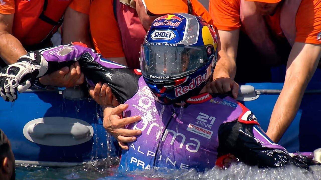 Aksi Ekstrem Toprak Razgatlioglu Bikin Fans MotoGP Naik Pitam ke Red Bull