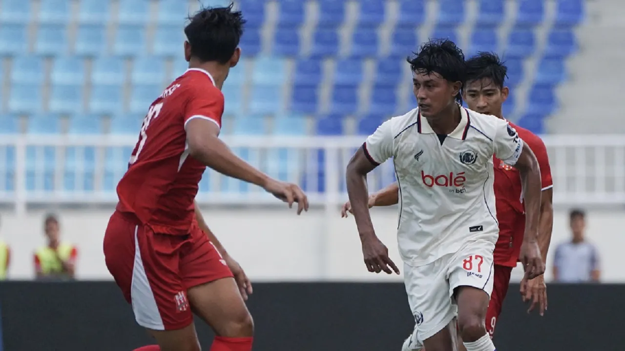 Laga uji coba Arema FC kontra Deltras Sidoarjo