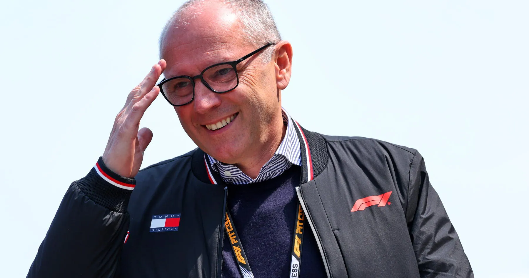 CEO F1 Tanggapi Rencana Kembalinya Mesin V8 - sumber: (racingnews365)