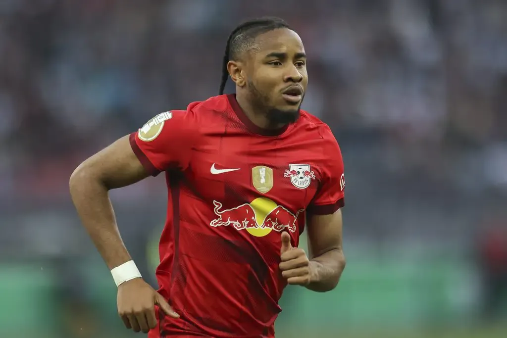 Christopher Nkunku Kembali ke RB Leipzig dengan Status Pinjaman - sumber: (getfootballnewsgermany)