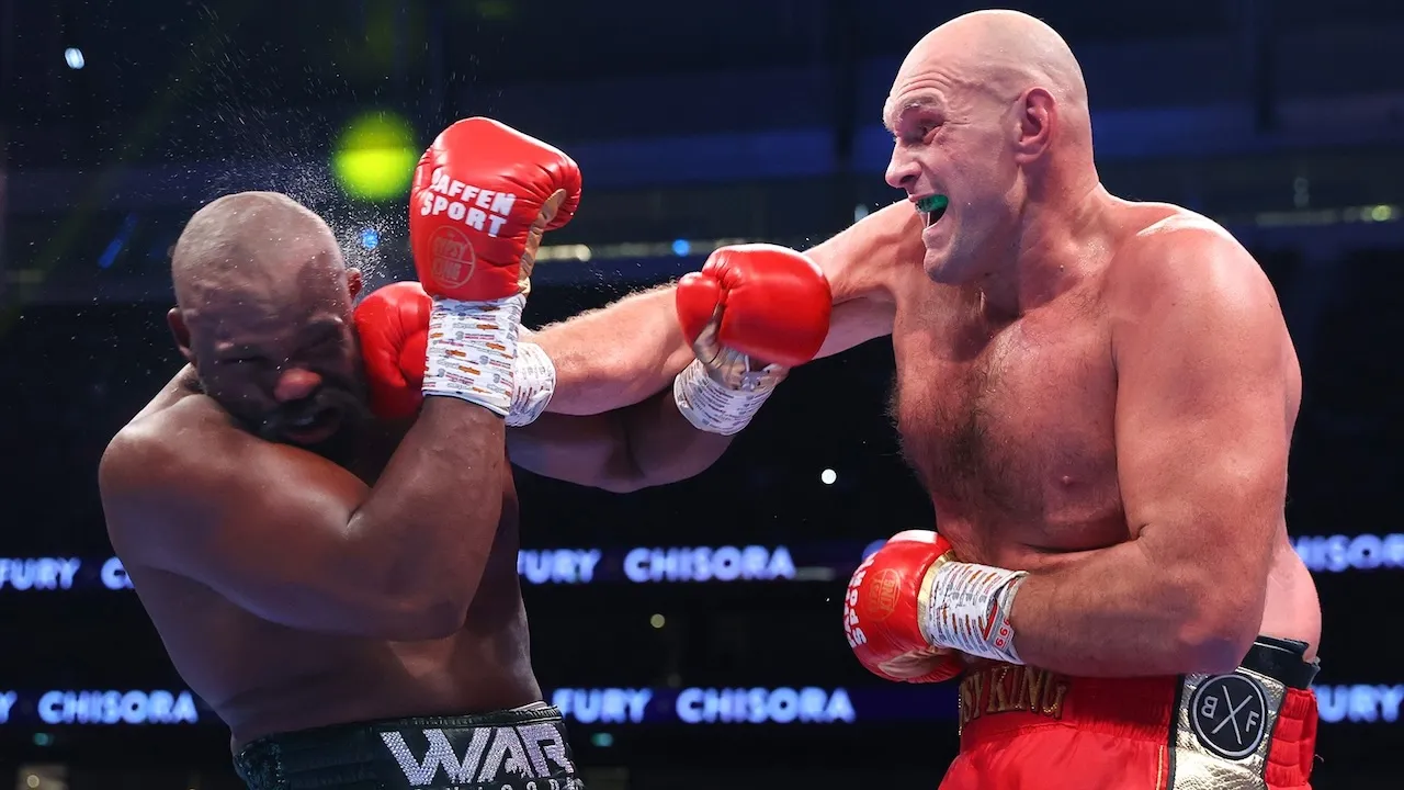 Derek Chisora Sebut Tyson Fury sebagai Lawan Terberat dalam Kariernya