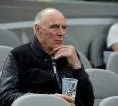 Holger Geschwindner Hadiri Kamp Mini Lakers di Slovenia