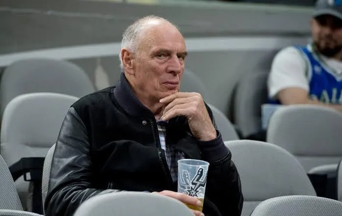 Holger Geschwindner Hadiri Kamp Mini Lakers di Slovenia - sumber: (mainbasket)