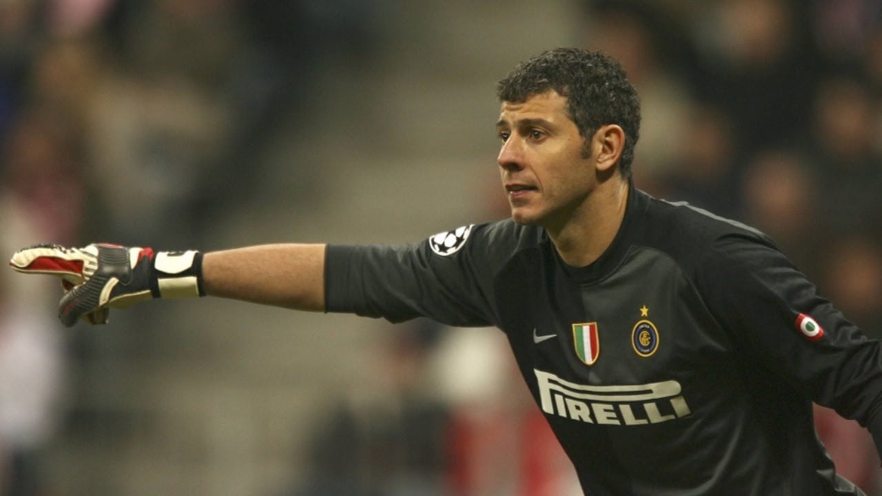 Kenang Momen Terlucu, Francesco Toldo Dua Kali Bobol Gawang Buffon