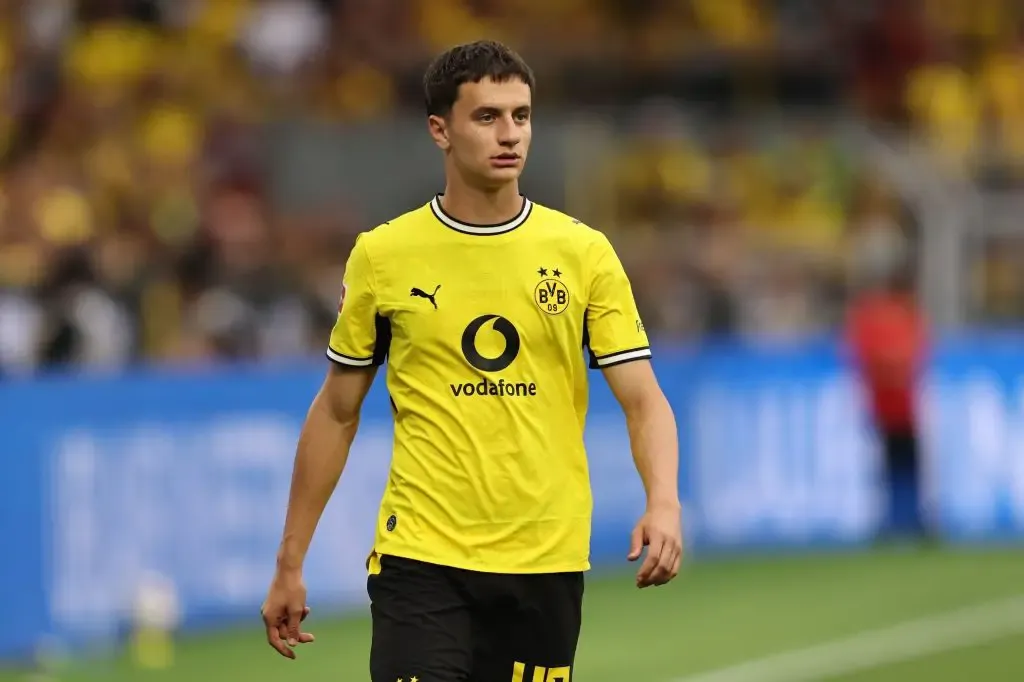 Luca Reggiani dan Kauã Prates Siap Tampil Lawan Fulham - sumber: (getfootballnewsgermany)