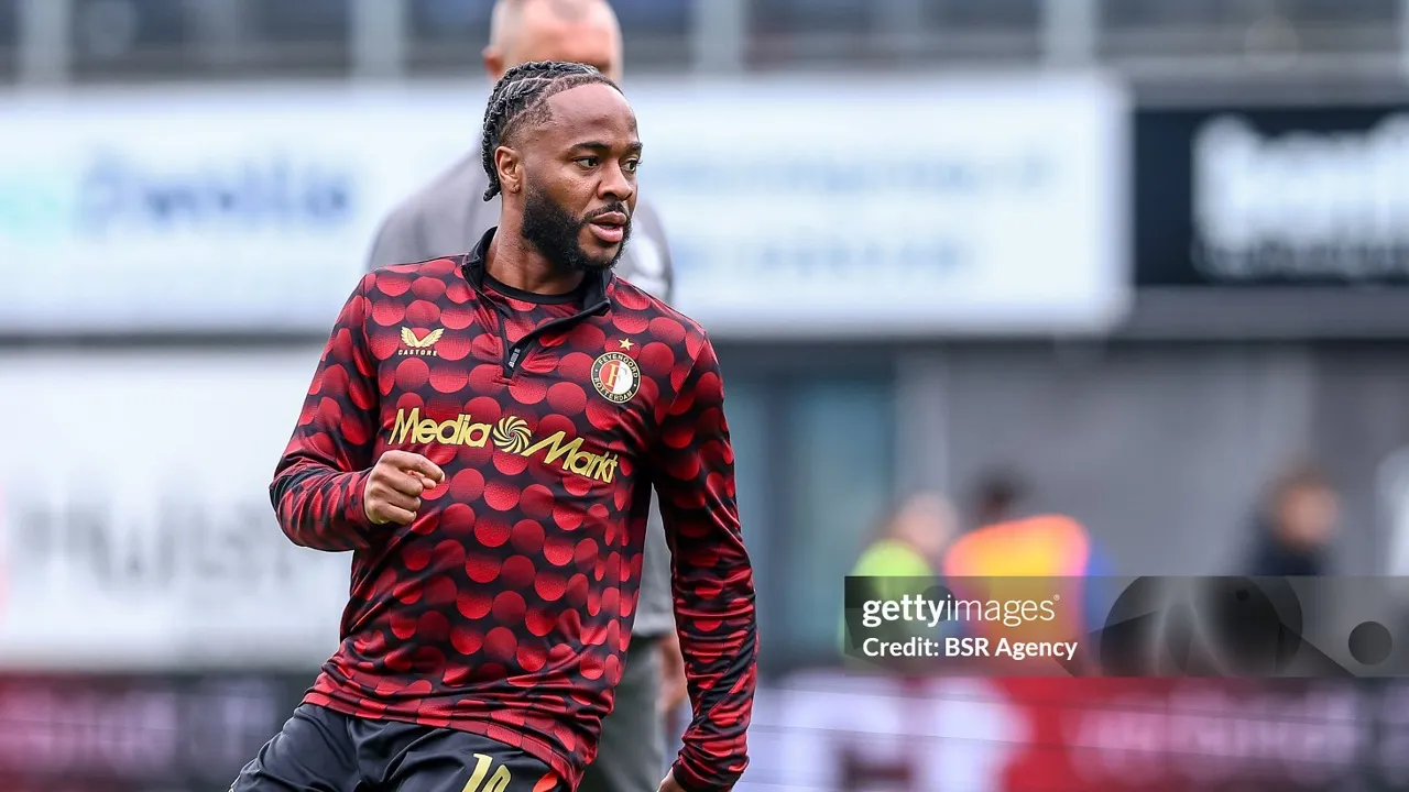 Raheem Sterling hadapi tiga dakwaan setelah kecelakaan di M3