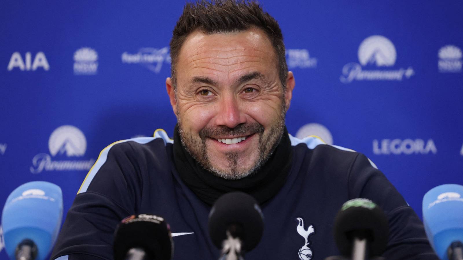 Tottenham Siap Gaet Bek Liga Inggris untuk Peran Baru