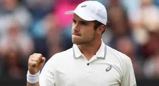 Arthur Fery Amankan Satu Tiket Menuju Perempatfinal Di Winston-Salem