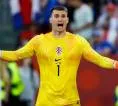 Barcelona Konfirmasi Perekrutan Dominik Livakovic dari Fenerbahce