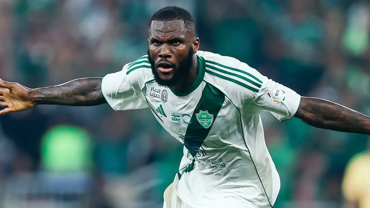 Digoda AS Roma, Franck Kessie Tetap Tunggu Juventus