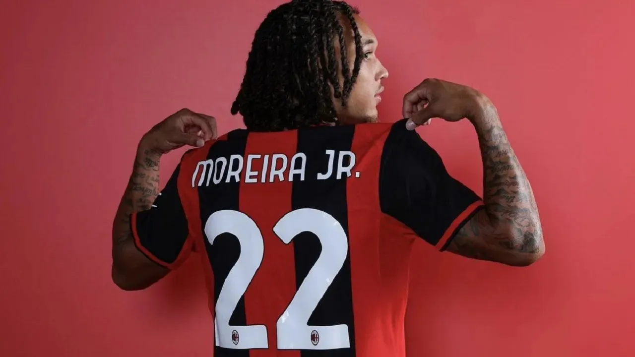 Jelang Lawan Venezia di Serie A, Diego Moreira Pantang Jadi Cadangan
