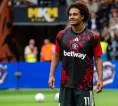 Joshua Zirkzee Prioritaskan Kepindahan ke Juventus daripada Aston Villa