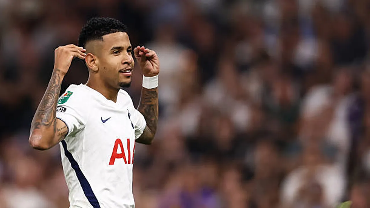 Mau Jadi Pemain Sayap Terbaik di Premier League? Ini Syaratnya Bagi Savio