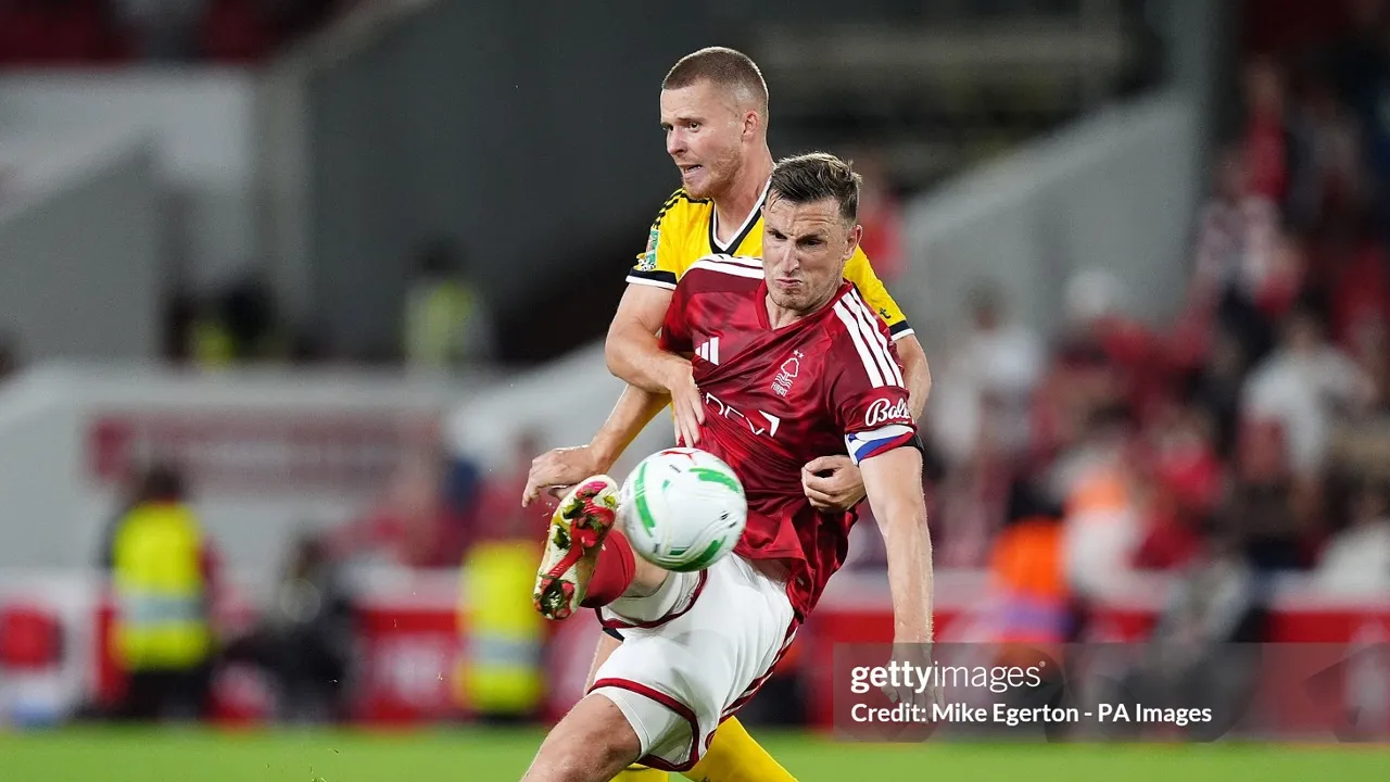 Nico Elvedi Langsung Tampil Impresif dalam Debut Leeds United