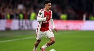 Bek Berdarah Indonesia Tristan Gooijer Tinggalkan Ajax Gabung ke Lommel SK