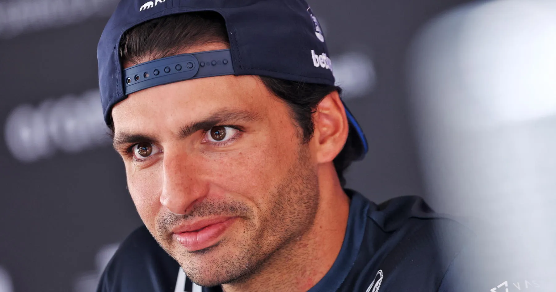 Carlos Sainz Ungkap “Badai Sempurna” yang Jebak Williams - sumber: (racingnews365)