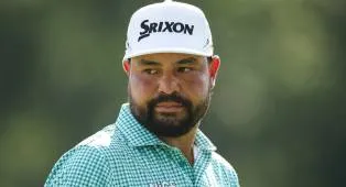 Cedera Bahu Hentikan Langkah J.J Spaun di Tour Championship