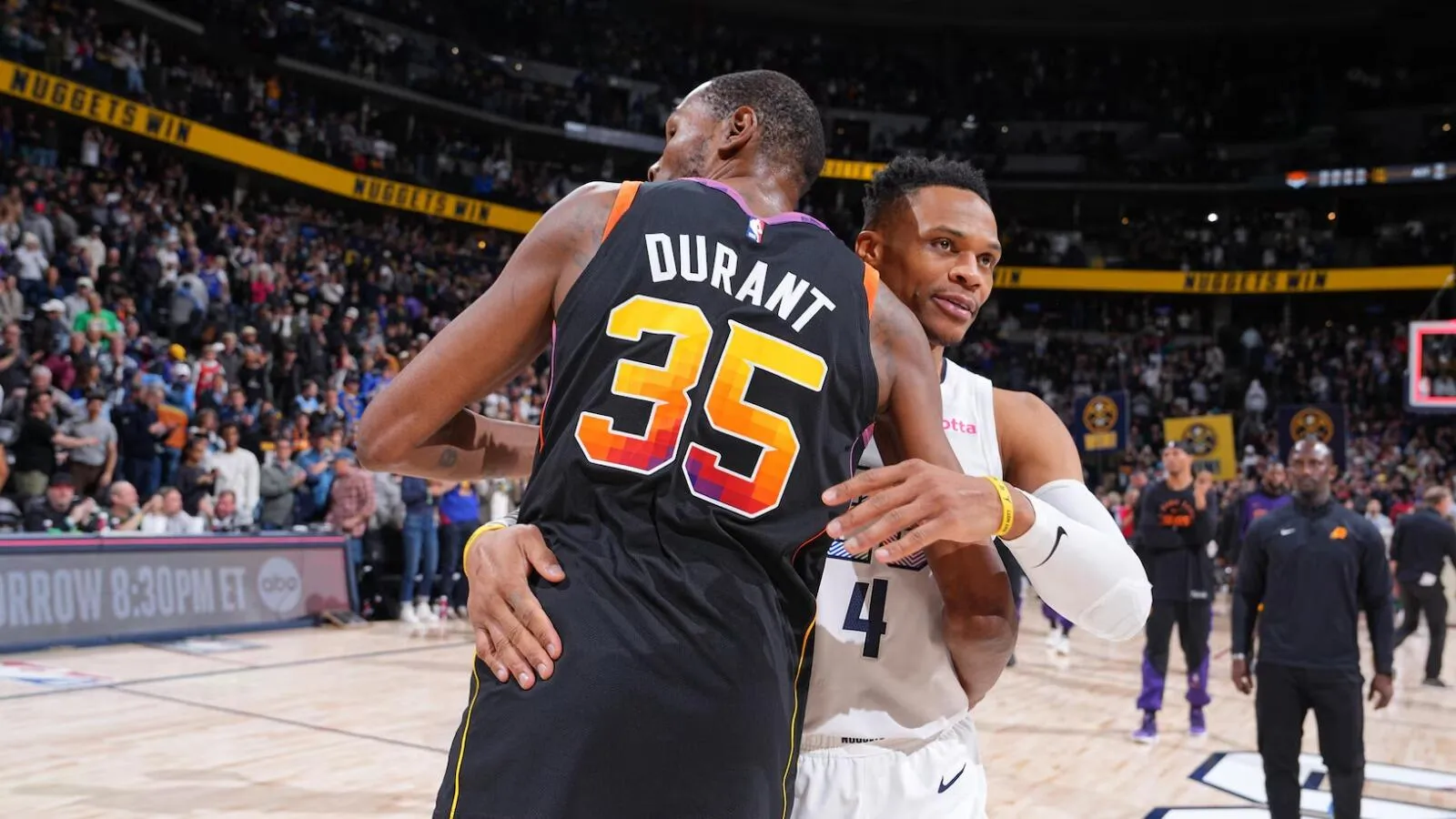 Durant: Westbrook Masih Pantas Berkarier di NBA - sumber: (mainbasket)