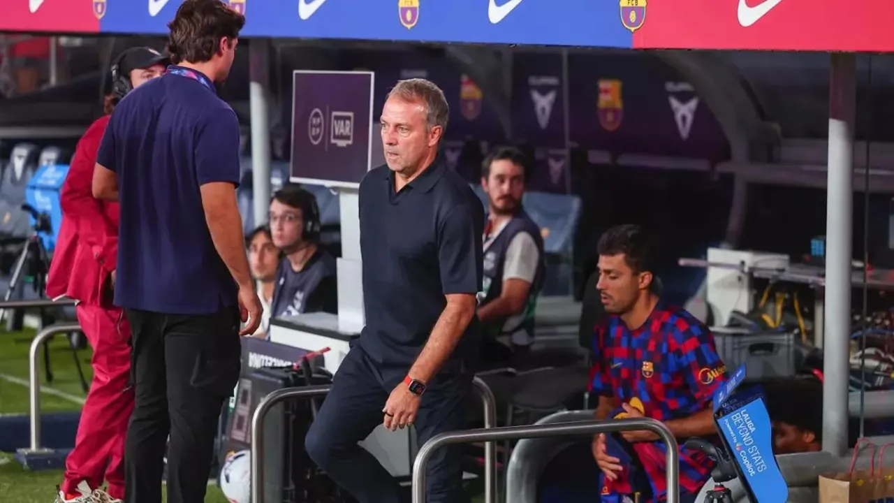 Hansi Flick Terkesan dengan Penampilan Xavi Espart