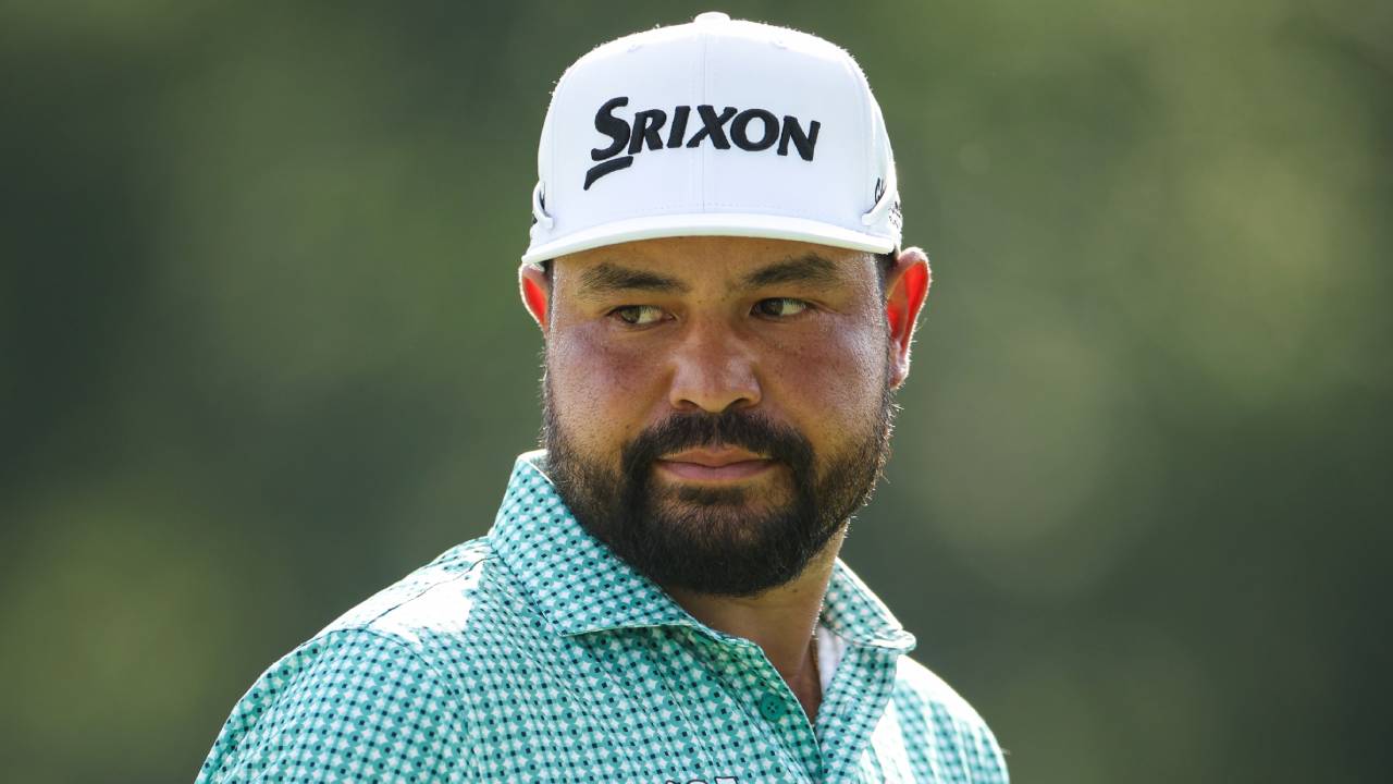 J.J. Spaun Mundur dari Tour Championship karena Cedera Bahu