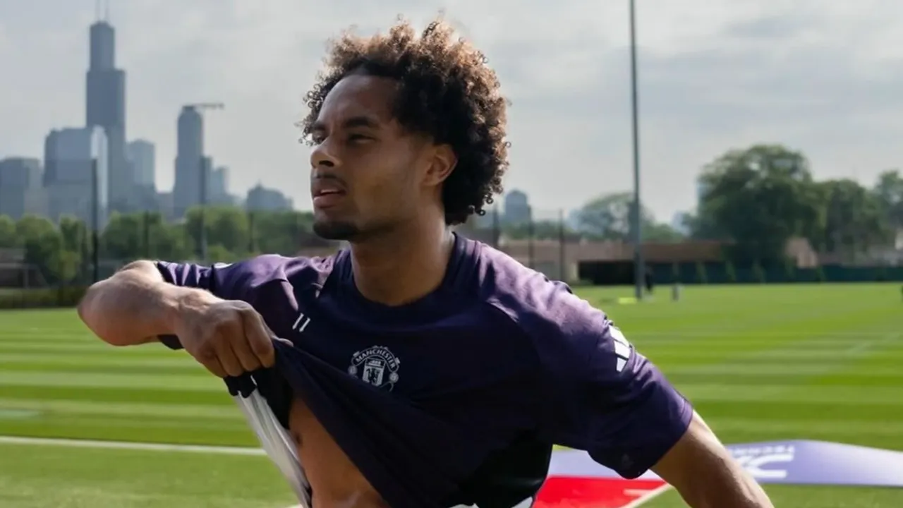 Juventus Dapat Kabar Buruk, Joshua Zirkzee Diburu Fiorentina