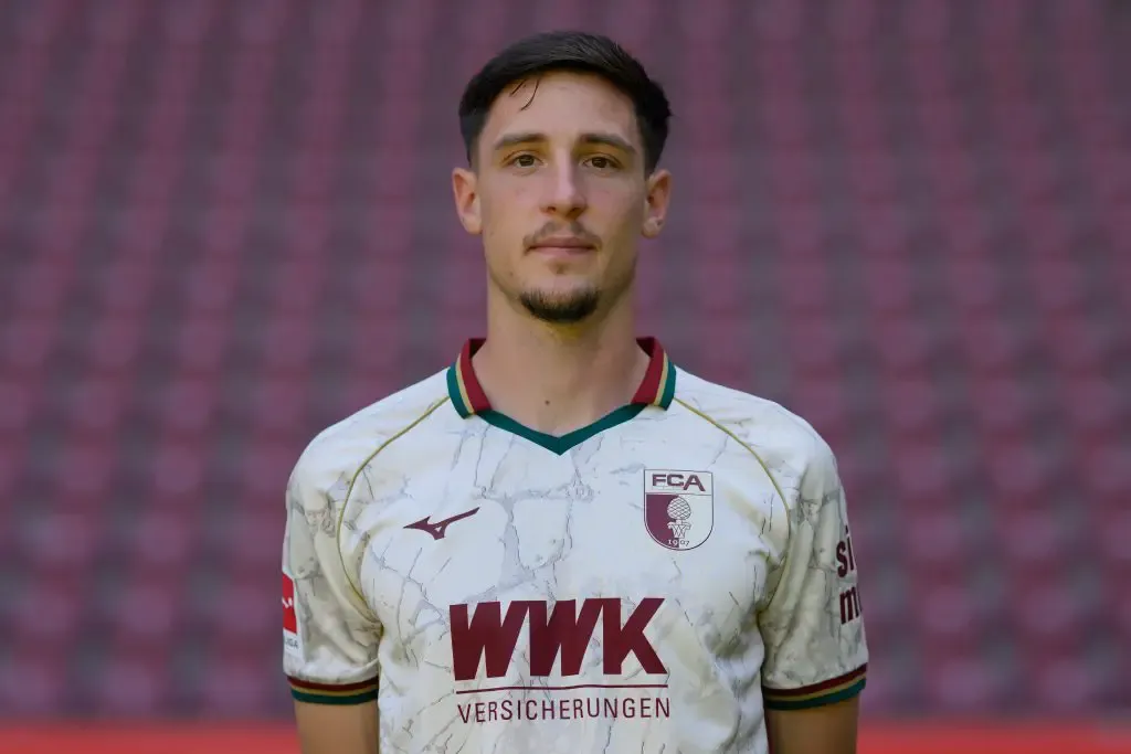 Keven Schlotterbeck Resmi Bergabung dengan Southampton - sumber: (getfootballnewsgermany)