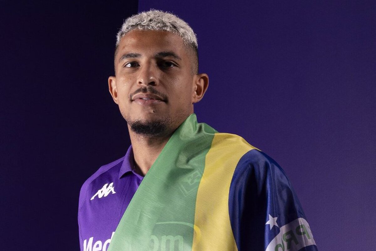 Nottingham Forest Tingkatkan Tawaran untuk Bek Sayap Fiorentina, Dodo