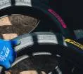 Pirelli Hadirkan Ban MotoGP 2027 dengan Warna Ala F1