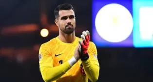 Real Madrid Mulai Pantau Tiga Kiper Kandidat Pengganti Courtois