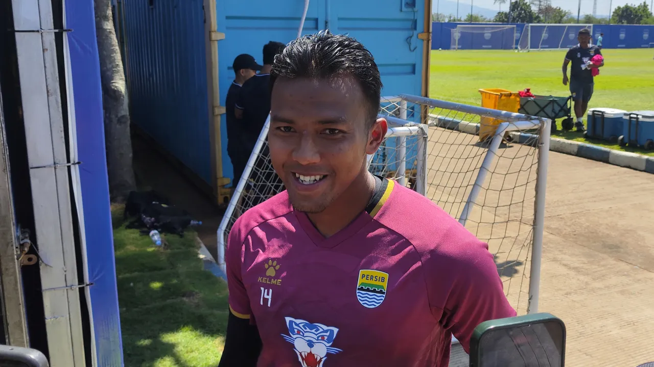 Kiper Persib, Teja Paku Alam