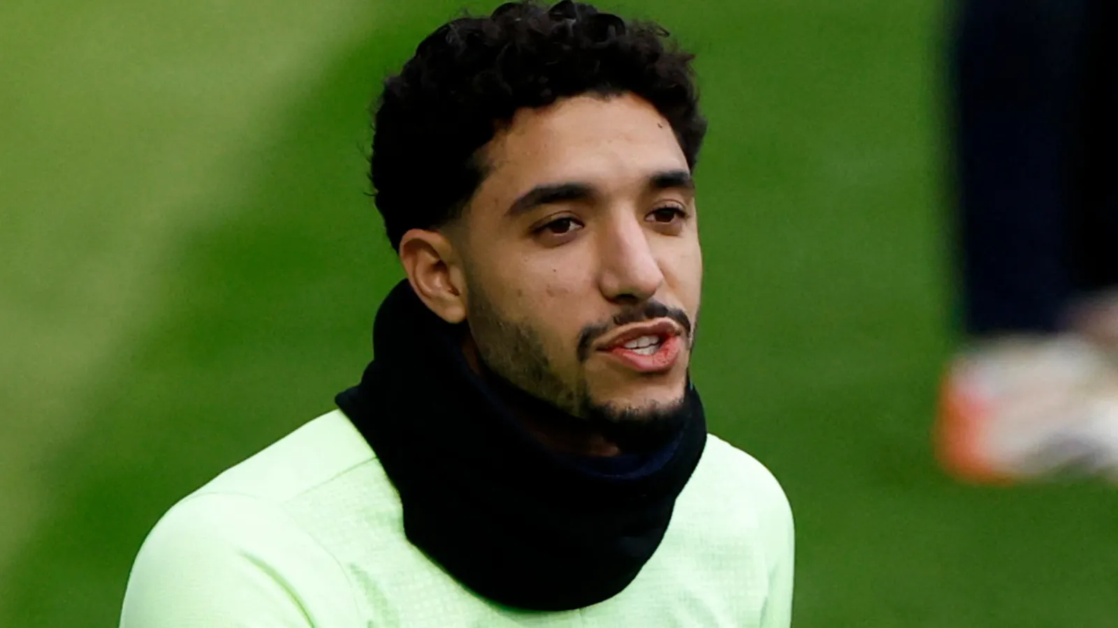 Tottenham Bersaing Ketat Rekrut Striker Raksasa Meski Ada Transfer Marmoush - sumber: (givemesport)