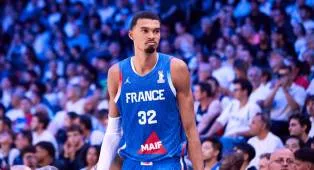 Victor Wembanyama Antarkan Timnas Basket Prancis Hancurkan Slovenia