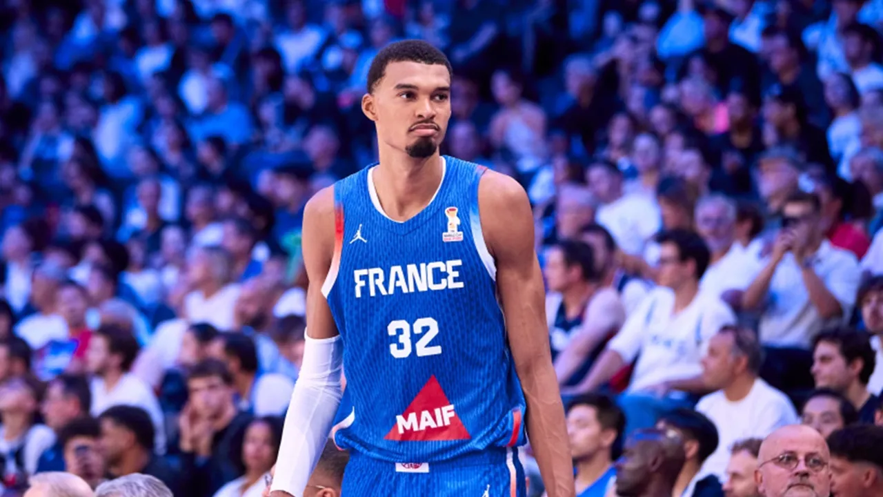 Victor Wembanyama Antarkan Timnas Basket Prancis Hancurkan Slovenia