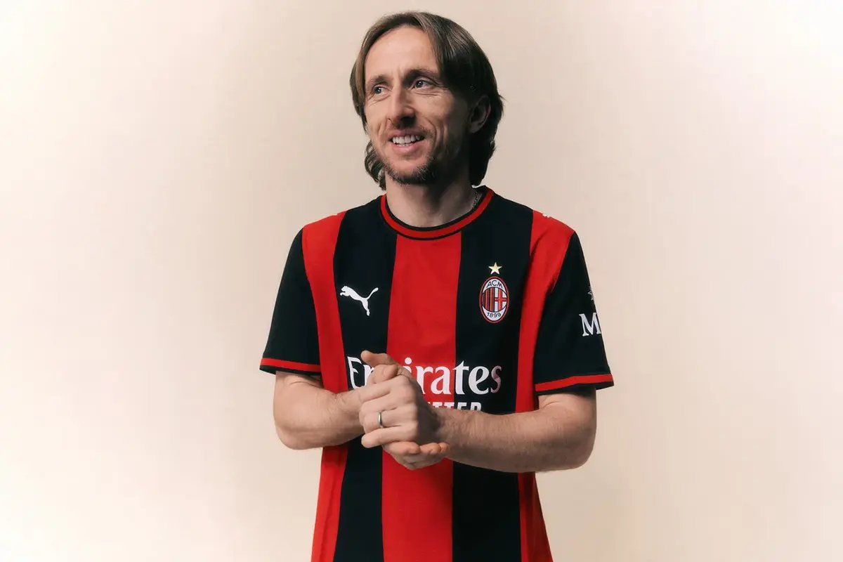 AC Milan Tantang Venezia dengan Susunan Pemain Terbaik di Serie A