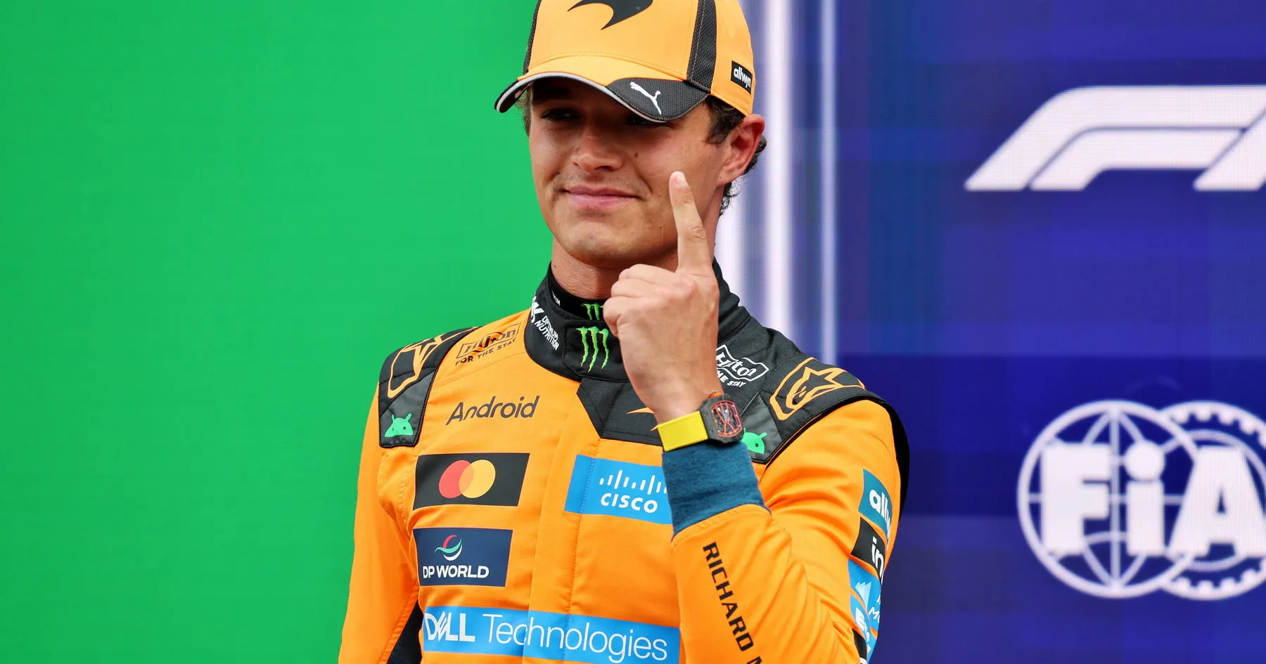 Apakah Lando Norris Tepat Perpanjang Kontrak dengan McLaren? - sumber: (racingnews365)