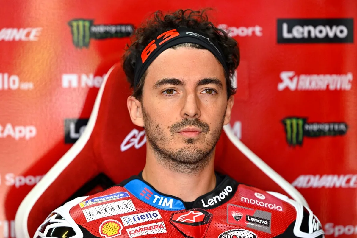 Bagnaia Hentikan Motor di Aragon untuk Redakan Frustrasi - sumber: (motorsport)