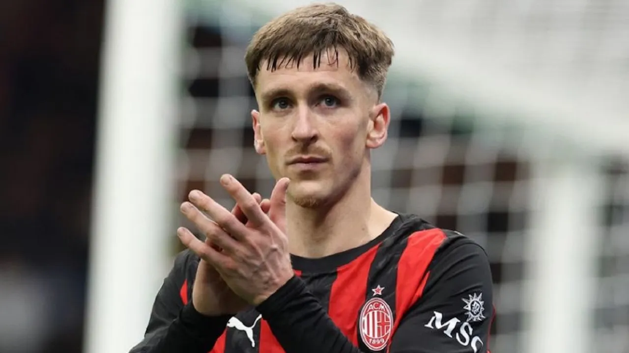 Dapat Peran Baru, Alexis Saelemaekers Jelaskan Filosofi Pressing Amorim