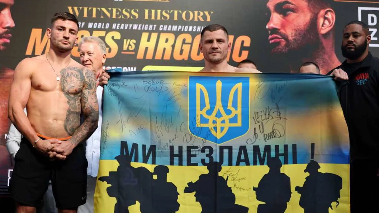 Denys Berinchyk (kanan) dan Sam Noakes. (Foto: Fight TV)