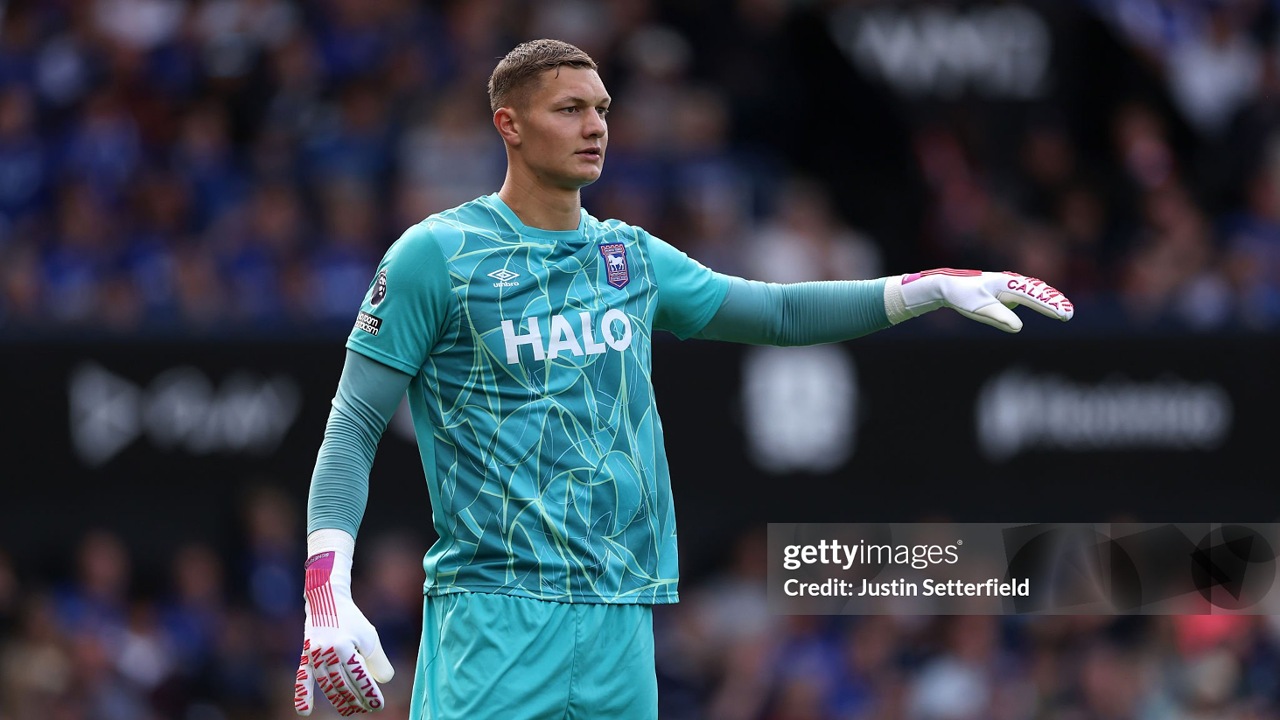 Kjell Scherpen Ingin Buktikan Diri Bukan Sekadar Kiper Tertinggi