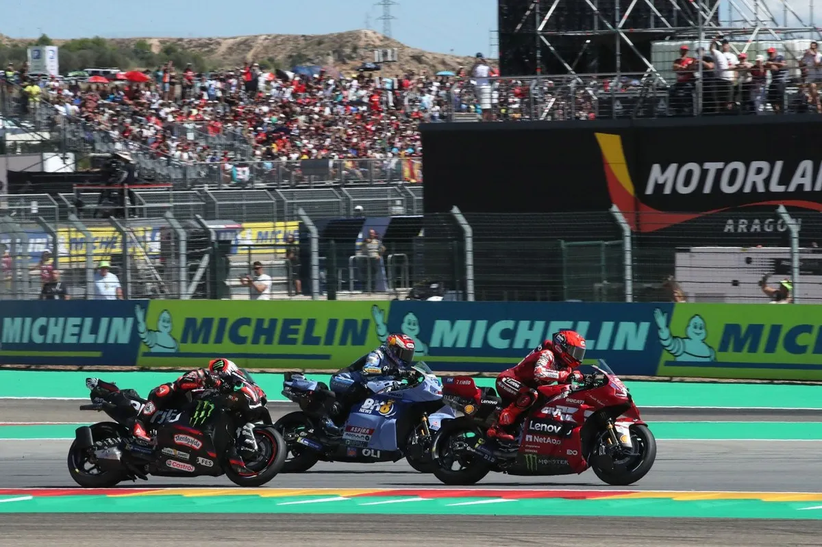 Marc Marquez Ungkap Rencana Berisiko di Tikungan Pertama - sumber: (motorsport)