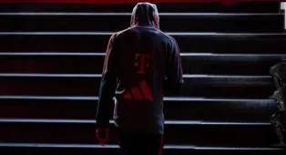 Petinggi Bayern Enggan Buru-Buru Perpanjang Kontrak Michael Olise